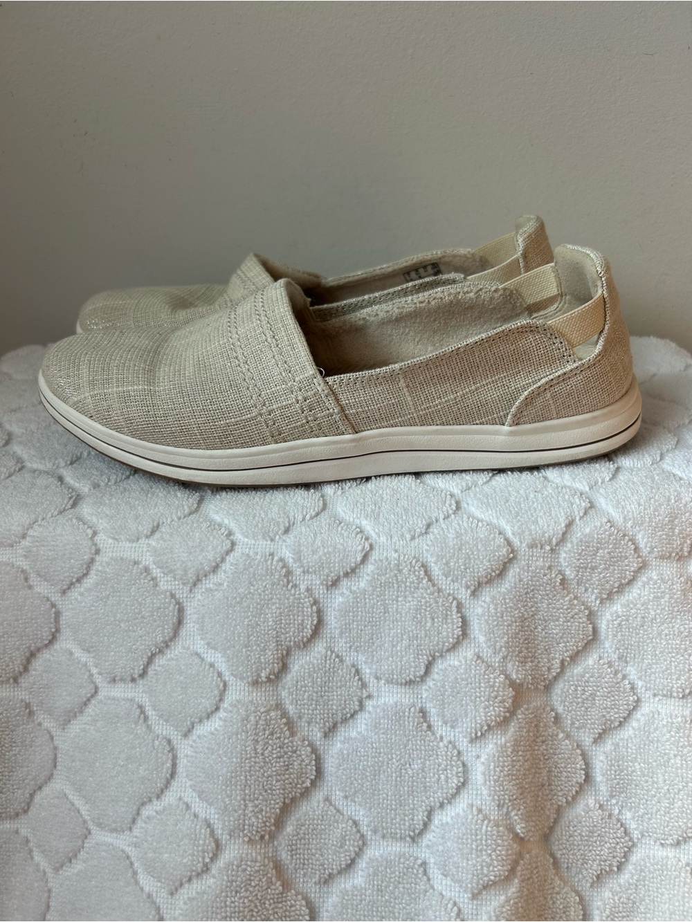 Clarks Women's Breeze Step II Cream Sparkle Size 9.5 Lightweight Slip-On - Picture 4 of 12